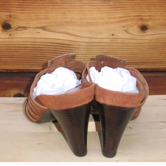 AEROLSOLES Womens 9 Brown Jeweled Slip On Heeled Sandals Shoes - Picture 6 of 8